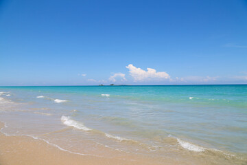 Sea view from tropical beach with sunny sky. Summer paradise beach of Shri Lanka island.