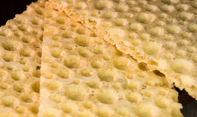 diabetic diet crunches - crispy waffle crispbread from wheat, texture