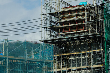 高速道路の建設工事現場