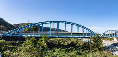 手取川を渡る水道橋
