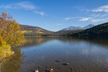 Pyramid Lake on a Sunny Autumn Morning
