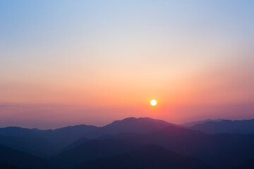 玉置神社から見た山々の夕景
