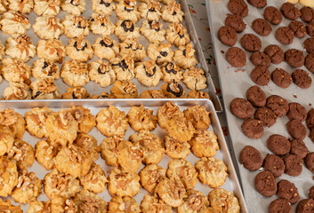 Weihnachtsplätzchen backen in der Vorweihnachtszeit