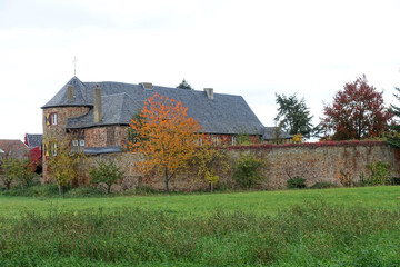 Fototapeta na wymiar Untere Burg Antweiler, auch Unterburg