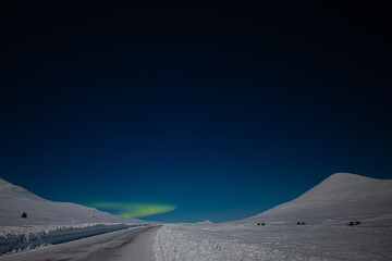 venabygdsfjellet - mountain and aurora
