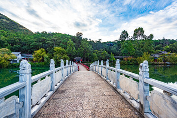 Fototapeta na wymiar Early morning beauty of Heilongtan Park in Lijiang, Yunnan