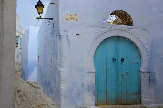 Pasajes y calles de la antigua medina de kairouan, Tunez