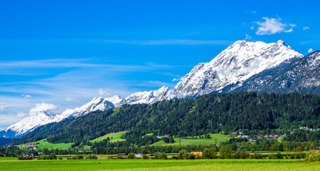 Fototapeta premium mountains at the Inntal valley in Austria