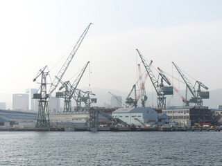 神戸港の造船所