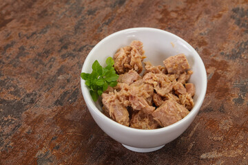 Canned tuna fish in the bowl