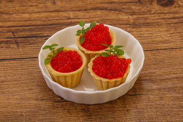 Apetizer - tartlet with red caviar