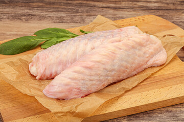 Raw turkey wings for cooking
