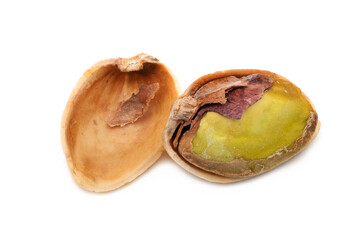 Pistazie auf weissem Hintergrund