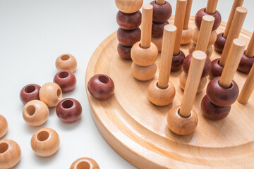 Holzperlen Spiel