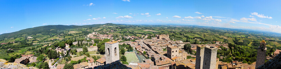 Fototapeta na wymiar Aerial view of San Gimignano, Tuscany, Italy. No people space for copy.