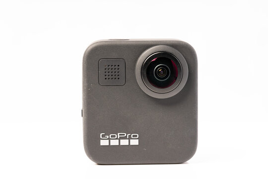 Gopro Fusion Images Browse 112 Stock Photos Vectors And Video Adobe Stock