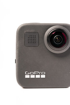 Gopro Fusion Images Browse 112 Stock Photos Vectors And Video Adobe Stock