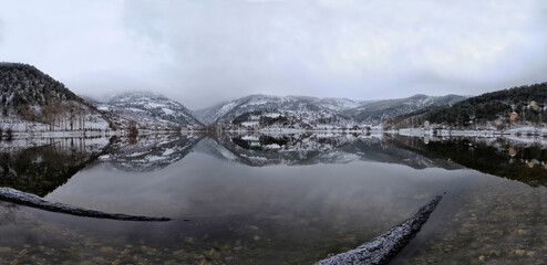 It is 11 km north of Göynük district. Located on the shore of Çubuk Village and surrounded by beautiful pine forests, Çubuk Lake is 15 hectares wide and an average of 13 meters deep. © Samet