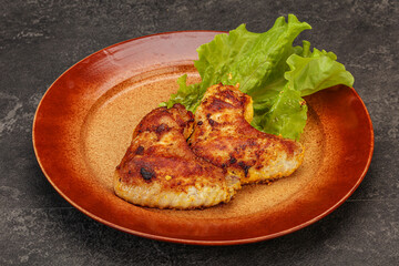 Roasted chicken wings with spices