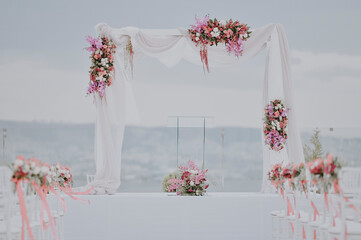 flowers in the wedding tag