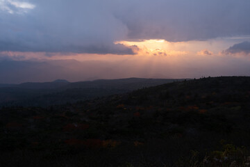 美しい山の夕焼け

