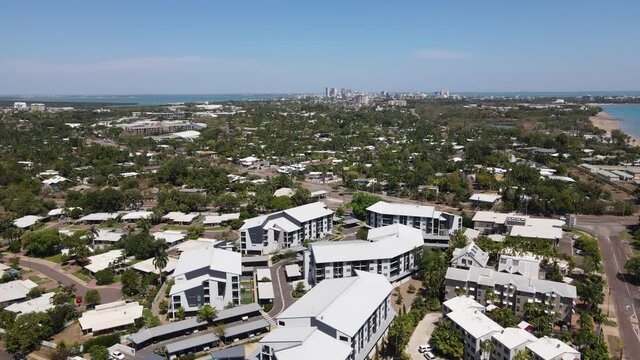 Slow moving aerial drone shot of Fannie Bay and Darwin Skyline in Northern Territory