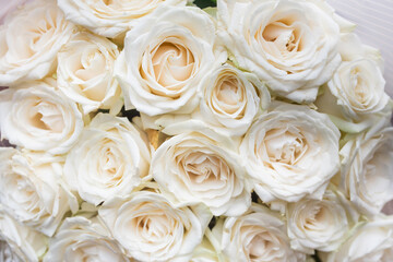 Obraz na płótnie Canvas White roses horizontal seamless pattern. White roses arrangement. Bouquet of white roses