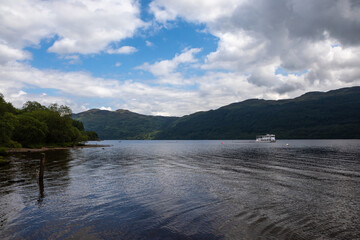 Bonnie banks of Loch Lommond