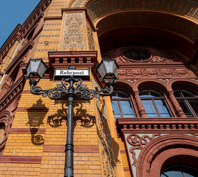 historisches Postfuhramt in Berlin