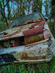 old rusty car