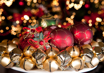 Golden baubles