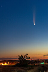 comet neowise in the dark sky