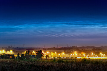 Noctilucent cloud (NLC, night clouds, silver clouds), cloud-like phenomena in mesosphere