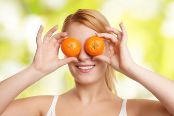 Mandarine auf den Augen