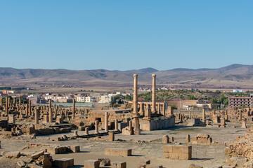 Obraz premium Timgad, Batna/Algeria - 10/11/2020: The Ruins of the Ancient city of Timgad (Thamugas) , Build around 100 BC in the Aures Region.