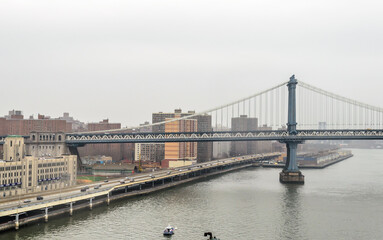 Fototapeta premium Beautiful Manhattan Bridge in New York City. Shot Taken From Brooklyn Bridge