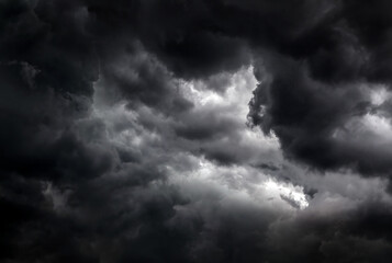 Obraz premium Dramatic Clouds Background