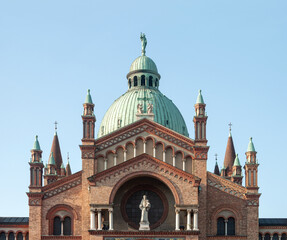 Fototapeta na wymiar Saint Anthony of Padua Church in Vienna