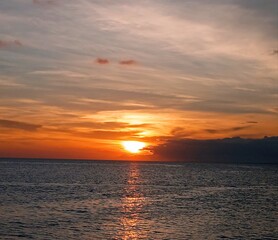 Obraz premium sunset over the sea