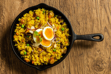 カレーピラフ　Photo of homemade curry pilaf