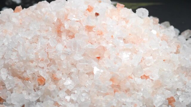 Himalayan salt on turn table