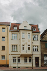 Fototapeta na wymiar Zerbst Historisches Gebäude Markt Platz Brüderstraße 
