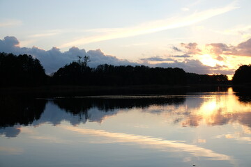 Fototapeta premium Sonnenuntergang Uckermark Brandenburg