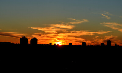 atardecer dorado