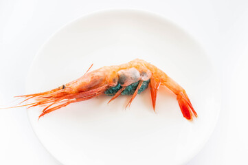 卵を抱いた甘海老