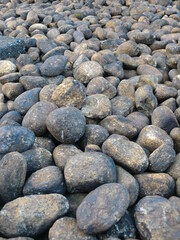 たくさんの丸くなった石