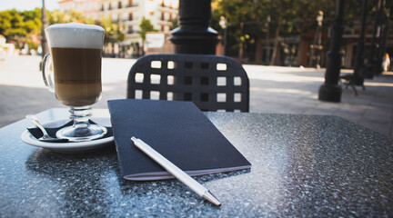 Working time in the coffee shop