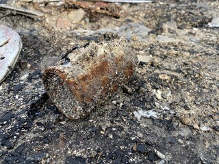 Fototapeta premium close up ash and can on the ground