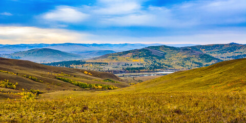 Obraz premium autumn landscape in the mountains of Transbaikalia