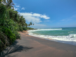 natural beaches in sri lanka